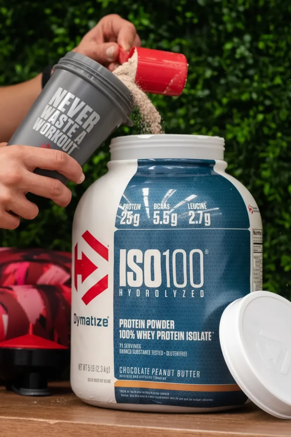 خرید پروتئین وی ایزوله دایماتیز ISO 100 اصل - بهترین مکمل پروتئین وی هیدرولیز شده برای عضله سازی خشک