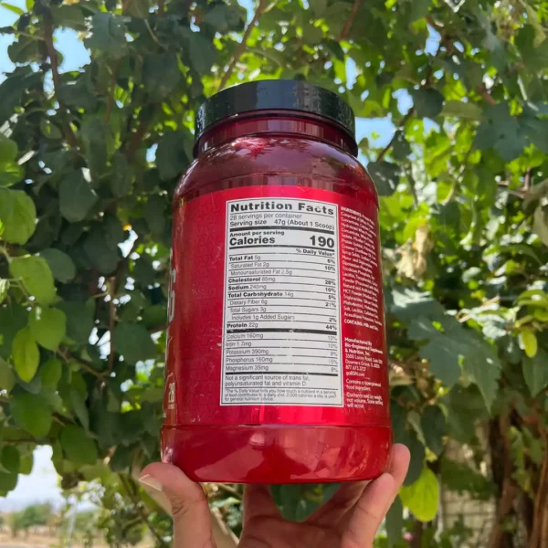 جدول حقایق تغذیه‌ای و ترکیبات پودر پروتئین سینتا ۶ BSN شامل ۲۲ گرم پروتئین و ۱۹۰ کالری